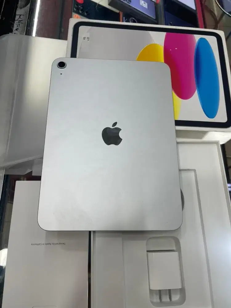 IPAD 11 128GB wifi garansi resmi on feb2027 mulus fulset