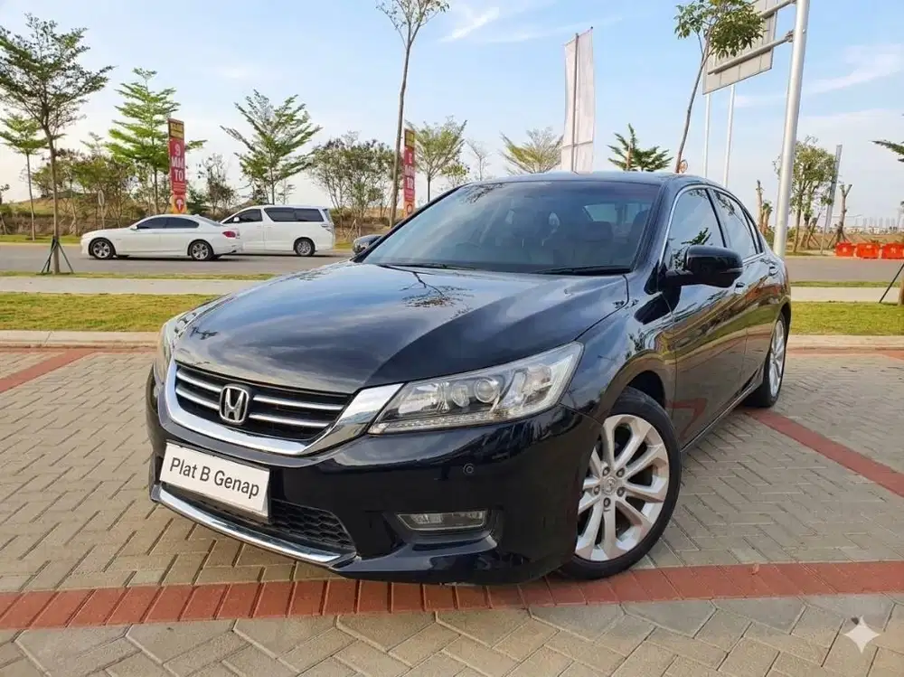 HONDA ACCORD 2013 VTIL 2.4 AT matic SANGAT ISTIMEWA KM 50RB ASLI!!