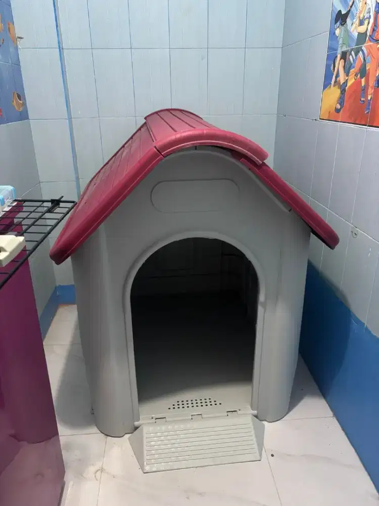 Rumah Anjing Besar