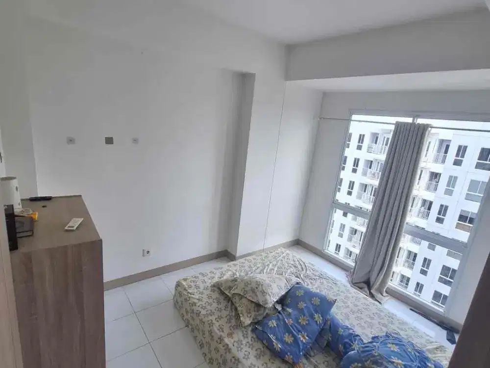 Disewakan Apartemen Tokyo Riverside Pik2 2br semi furnish 27jt/thn