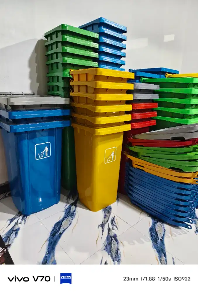Tempat sampah plastik HDPE ul 60/120/240 liter