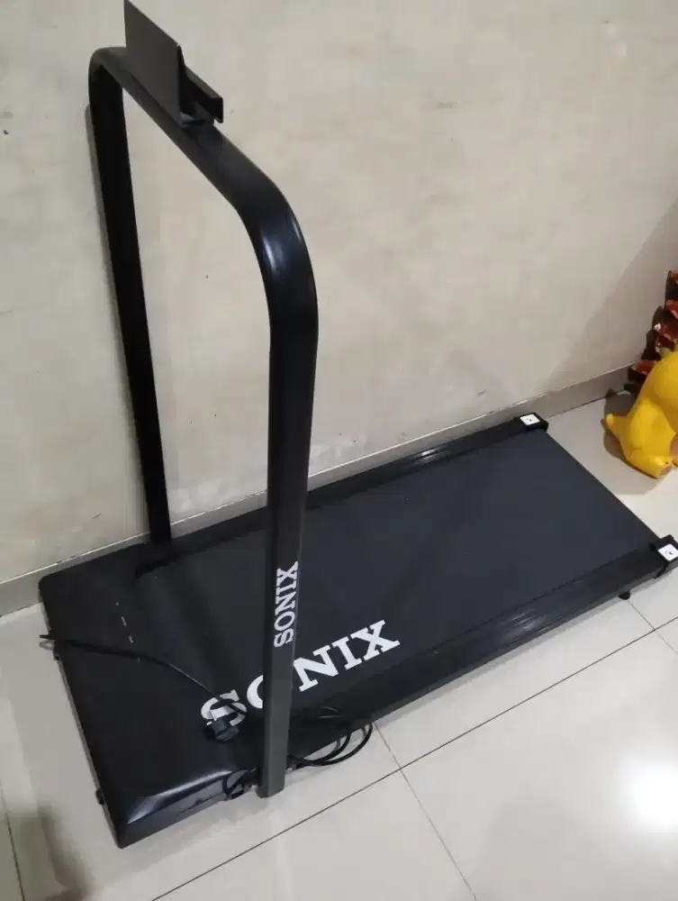 Tredmil bekas rasa baru msh lgkp dus