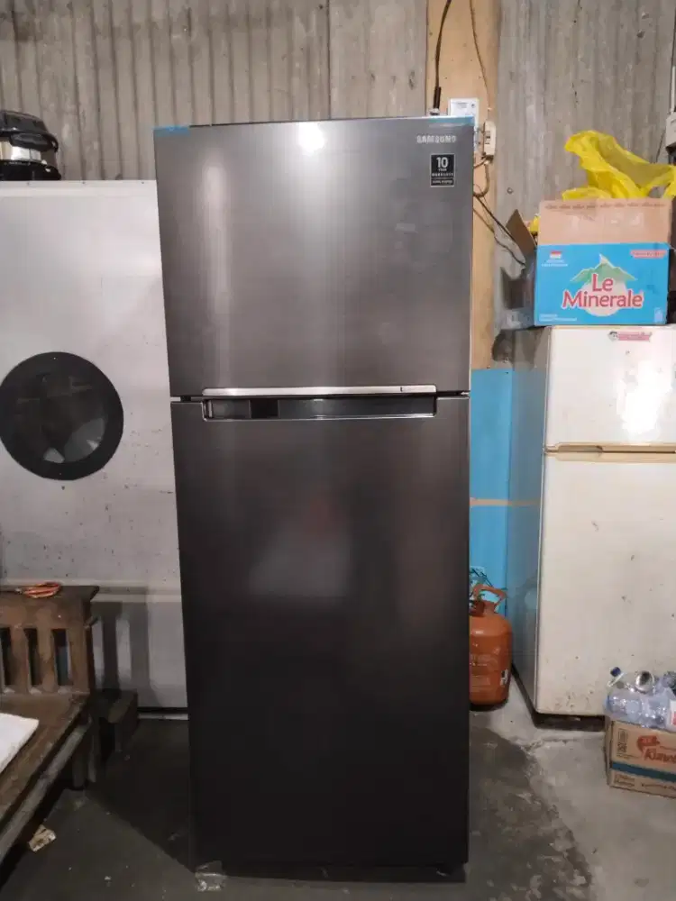 Kulkas 2 pintu samsung inverter dual cooling