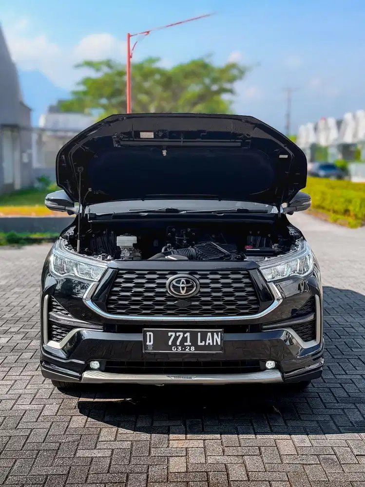 Toyota Kijang Innova 2023 Bensin