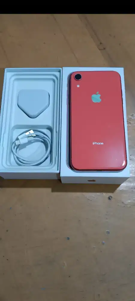 Iphone xr 128gb inter LLA rasa ibox fullset original mulus LIKENEW