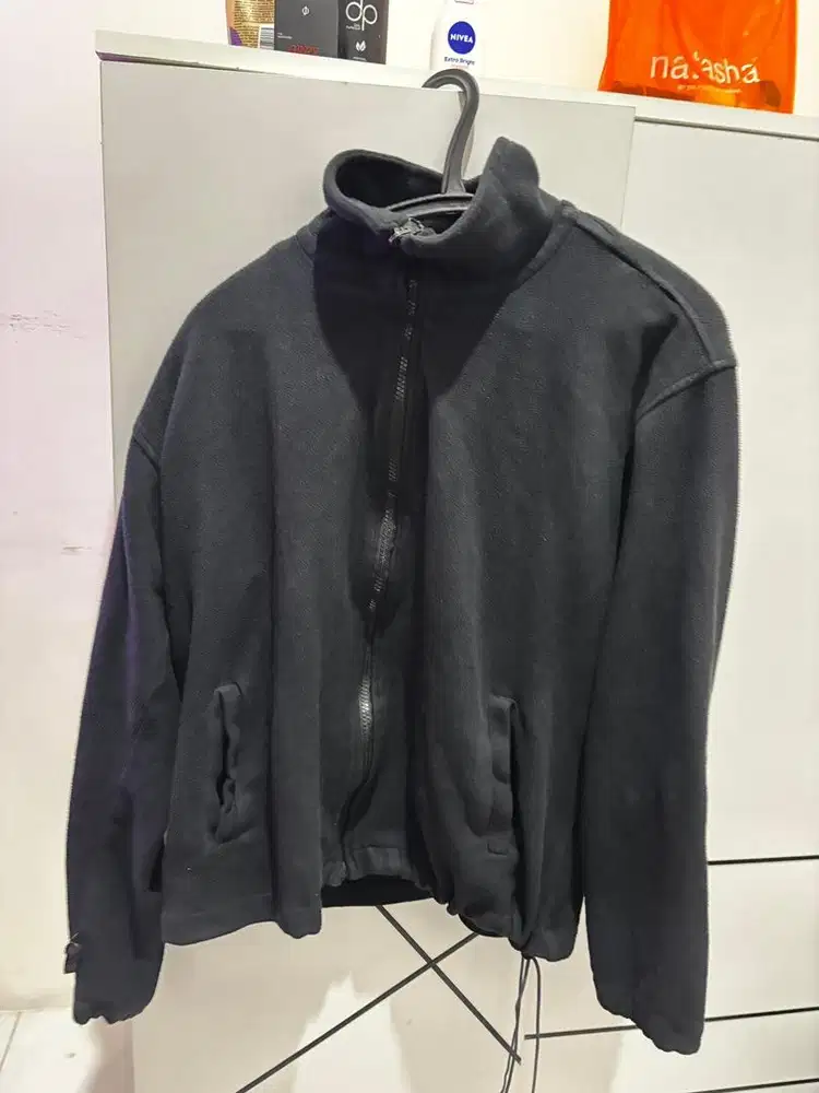 Jaket sport adem