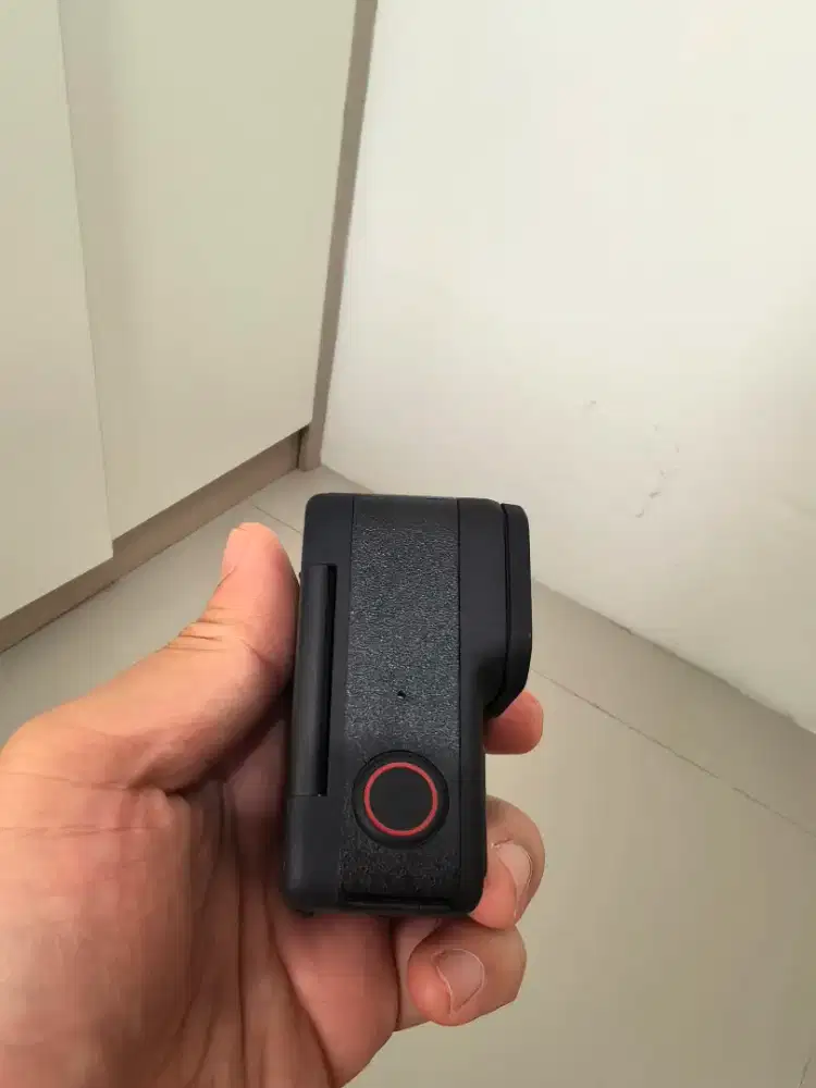 Insta 360 Ace Pro 2