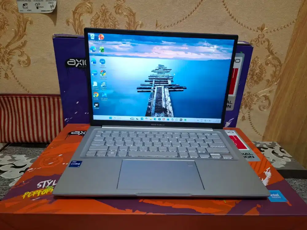 Laptop Asus Vivobook X1405VA - Intel Core i7-1355U - SSD 512 GB - 8GB