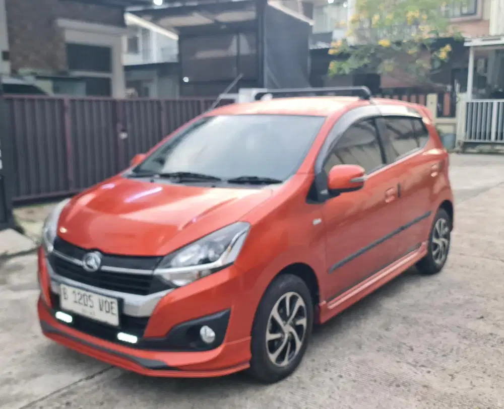 Daihatsu Ayla R dekuxe 2018 matic like new