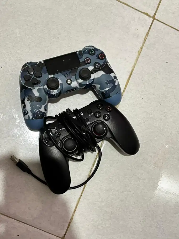 Console Perlengkapan Game