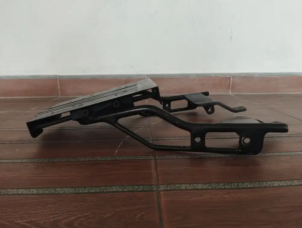 Bracket Box Geser Yamaha MT 25 old