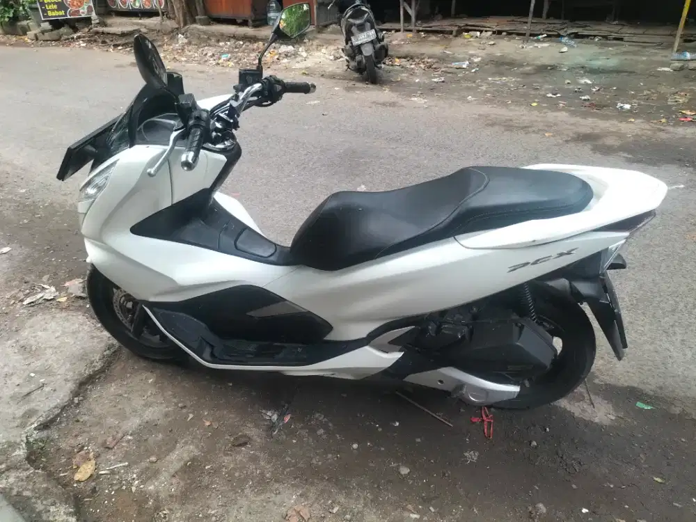 Honda PCX 150 CC 2019 tgn 1 ors cat mesin hls PJK baru