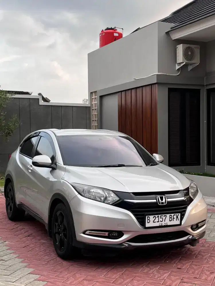 Honda HR-V S up E 2015 Power Back Door