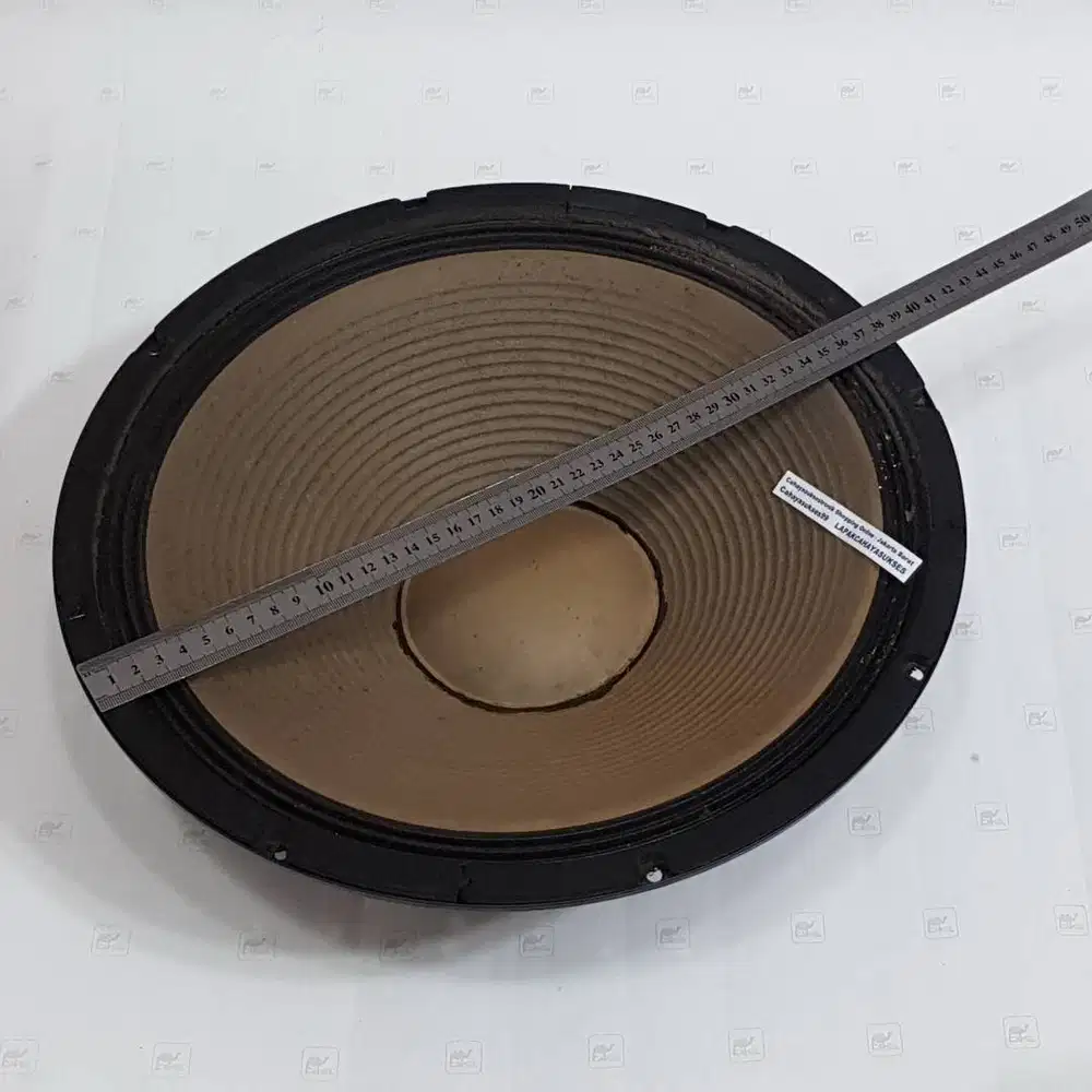 Rhodes Speaker 15 inch 300 watts 8 Ohms type 15-300S Ori USA Quality