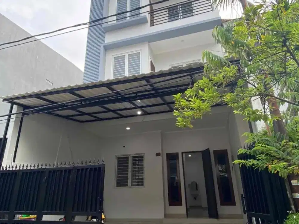Rumah Siap Huni 4 Lantai di Sunter, Jakarta Utara