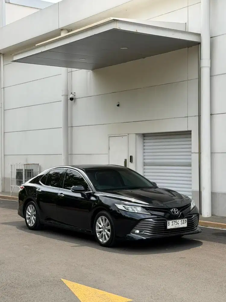 CASH! TOYOTA CAMRY XV70 V 2.5 2019