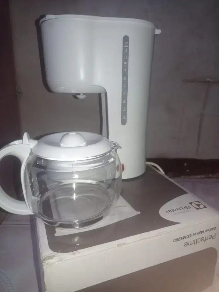 Coffee maker electrolux alat pembuat kopi