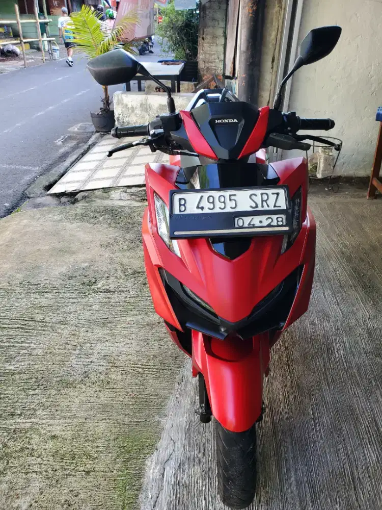 Honda Vario 160 Cbs Merah doff keylless 2023 orisinil.