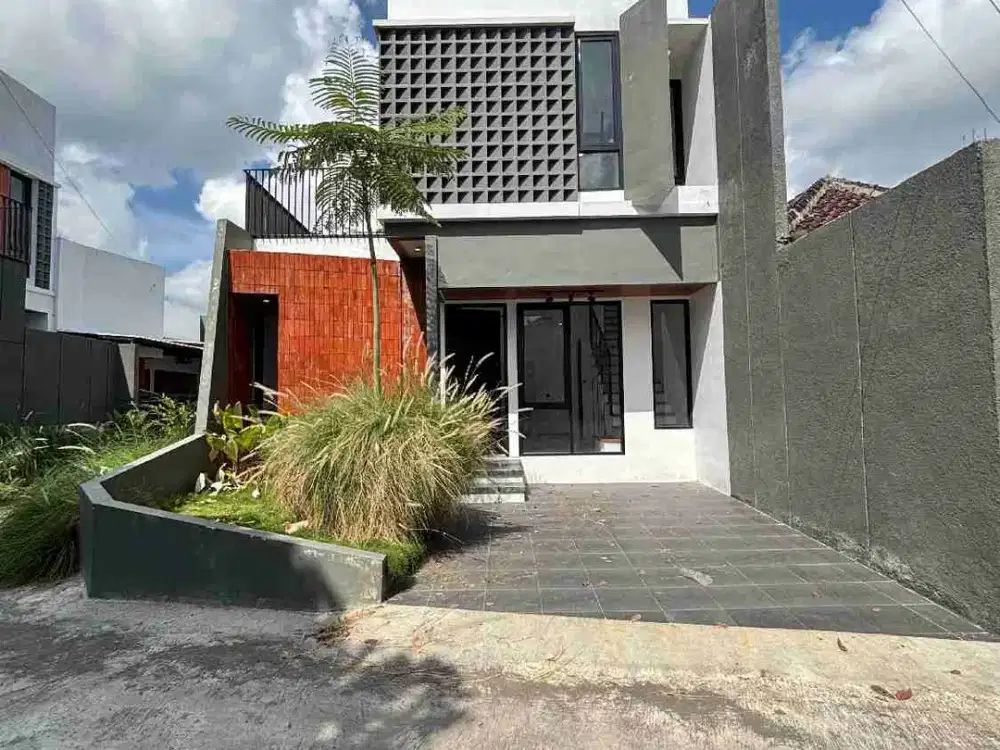 RUMAH MODERN ETNIK ESTETIK DALAM MINI CLUSTER DEKAT PUSAT KERAJINAN GERABAH KASONGAN BANTUL