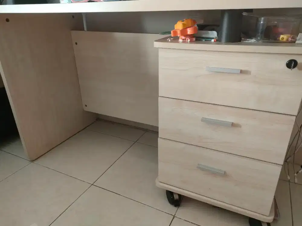 Meja Kantor Meja Belajar Tulis Kayu tebal bagus
