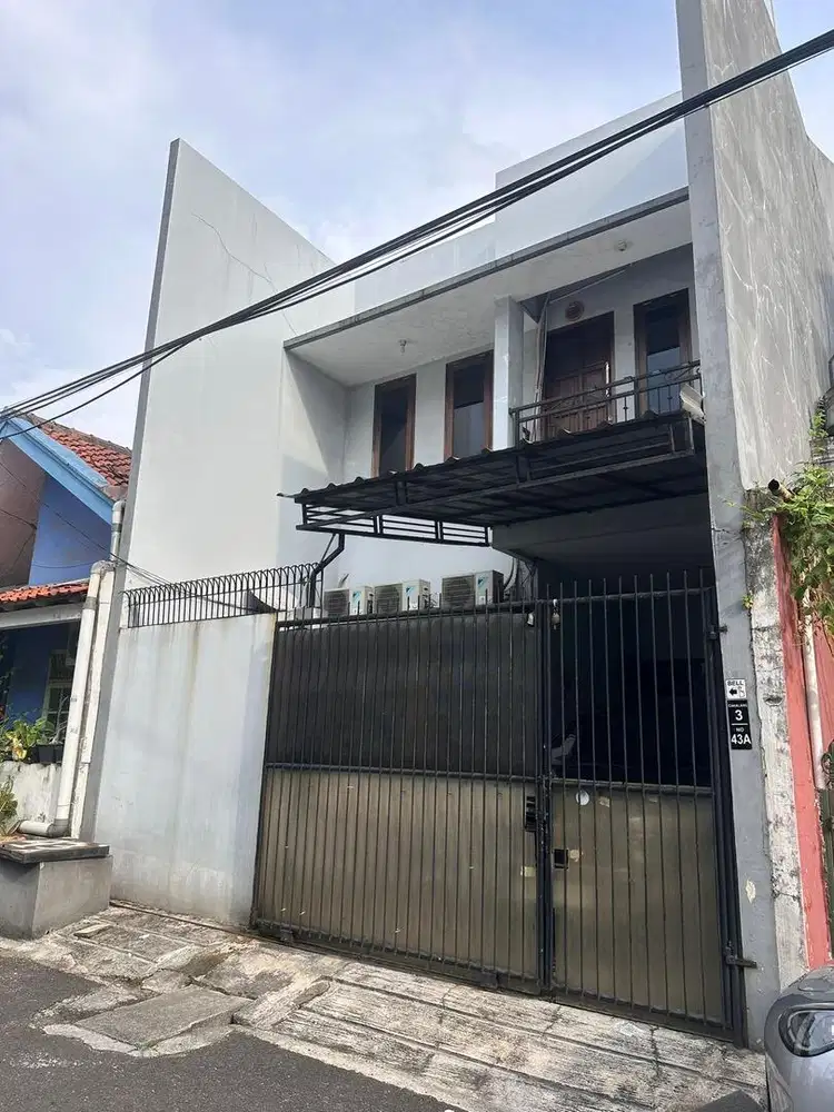 DIJUAL RUMAH RAWAMANGUN JALAN CIKALANG