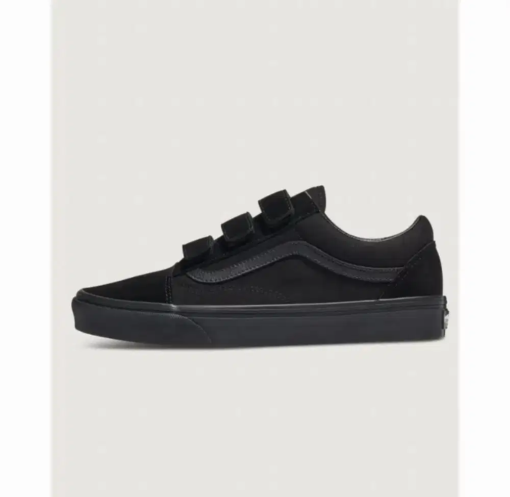 sepatu Vans old school velcro black to black limited edition