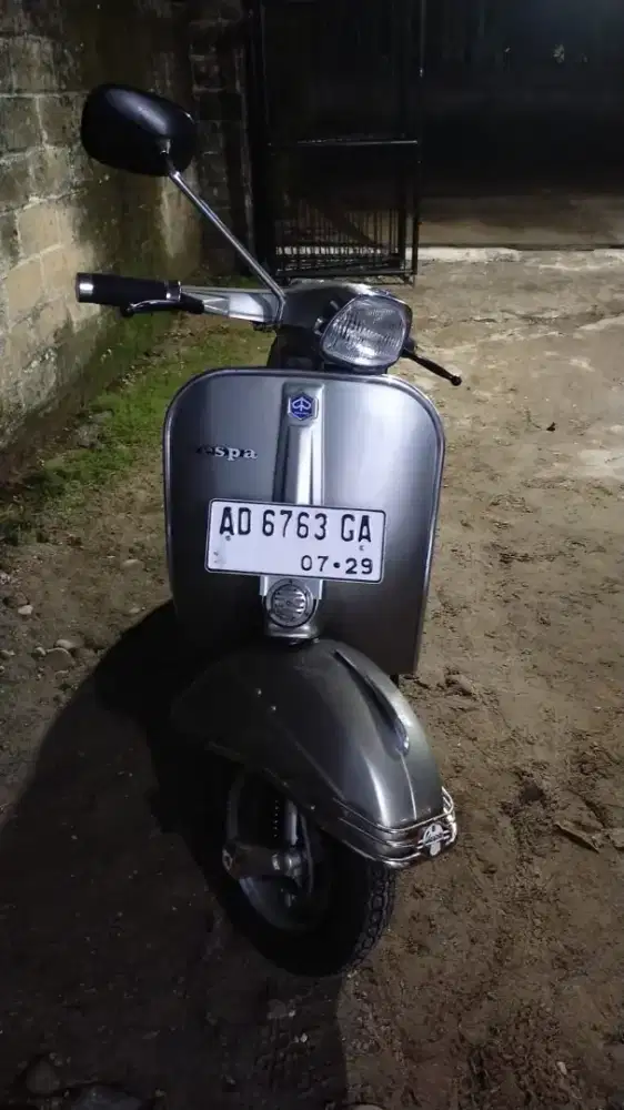 Vespa sprint tahun 1975