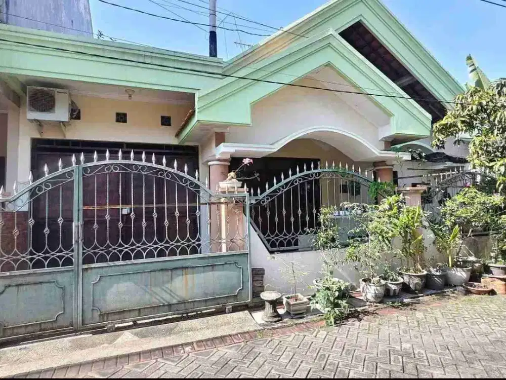 ‼️BUTUH CEPAT LAKU‼️Rumah Murah Siap Huni Lokasi di Jambangan Surabaya Selatan