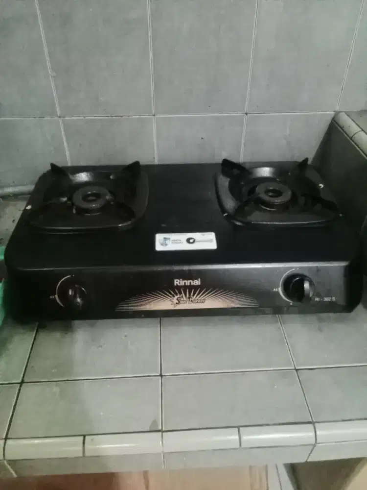 Di jual kompor gas,plus gas 5kg