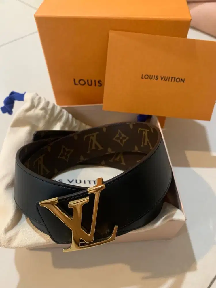 Lv belt authentic