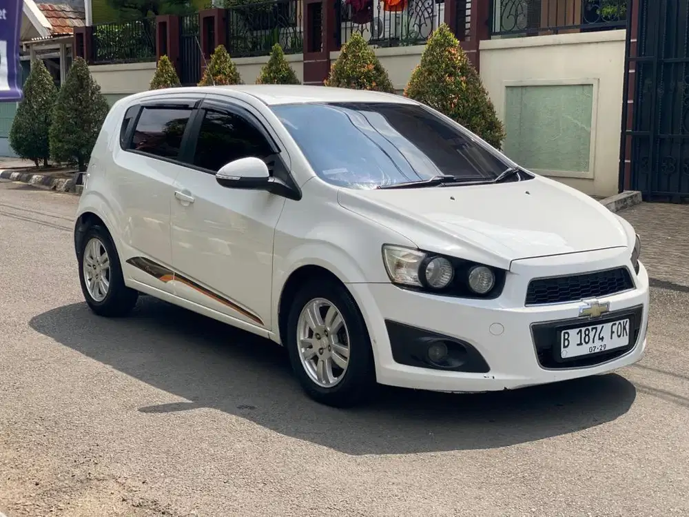 Chevrolet Aveo LT 2014 Manual