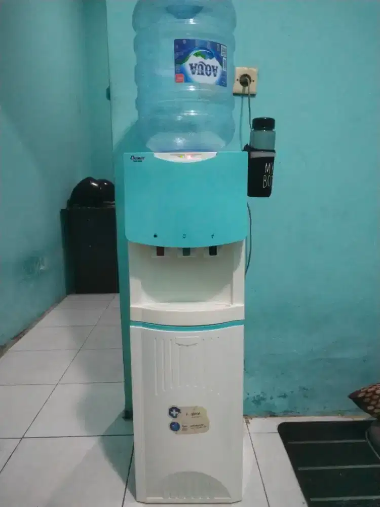 DISPENSER COSMOS CWD-5603 HOT COLD & FRESH