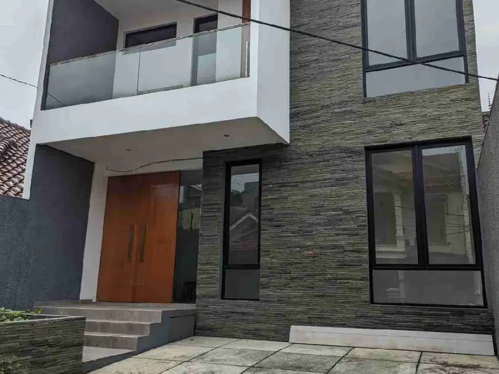rumah 2 lantai siap huni, bebas banjir, bangunan baru di perumahan griya bintara indah, bintara, bekasi barat