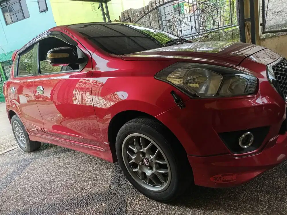 Jual Murah BU mobil datsun GO Merah masih bagus mulus