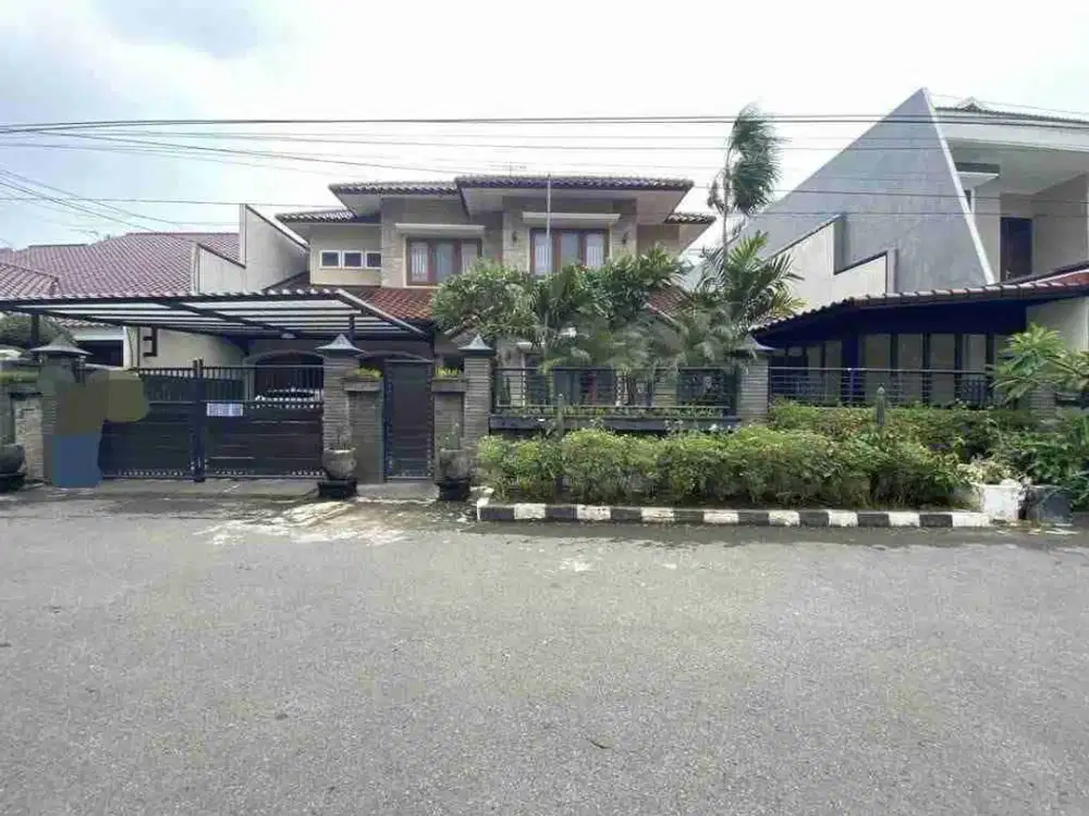 Rumah Mewah Murah Dijual di Margorejo Indah Surabaya