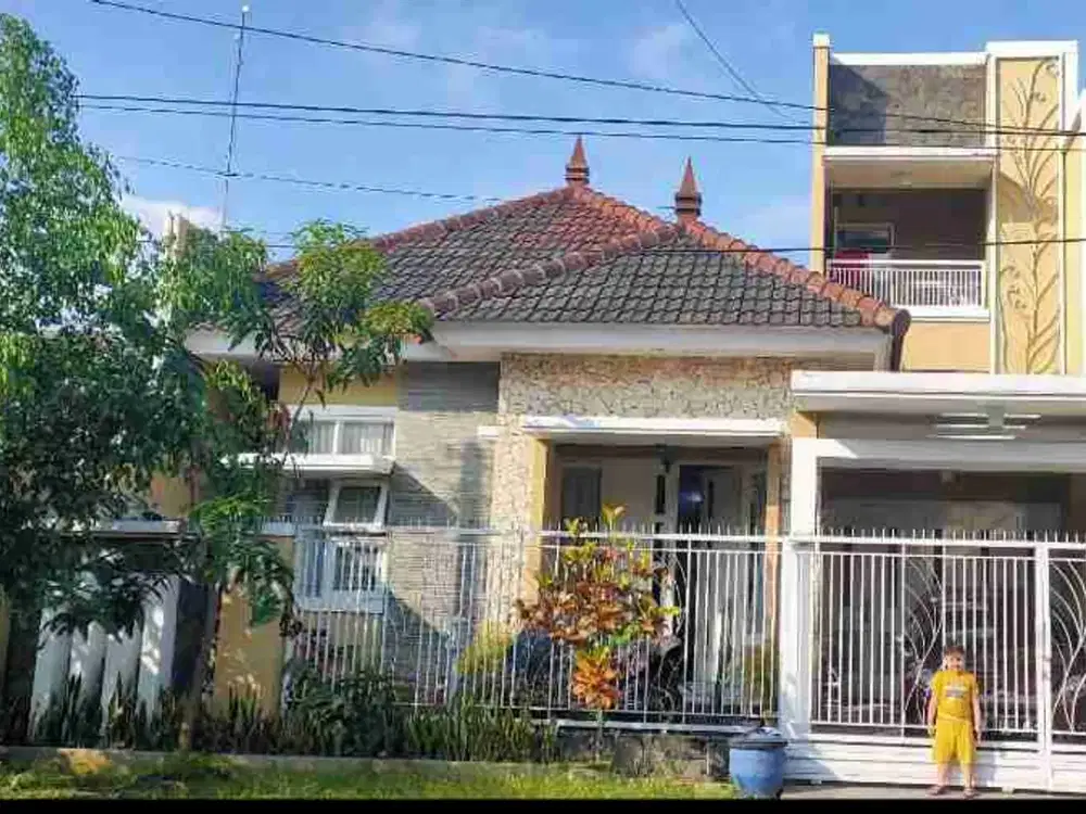 Dijual Rumah Araya Dua Lantai Siap Huni Dekat Jembatan Araya