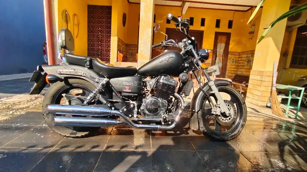 Benelli patagonian Eagle 250 tahun 2022, kilometer Rendah 4rb an