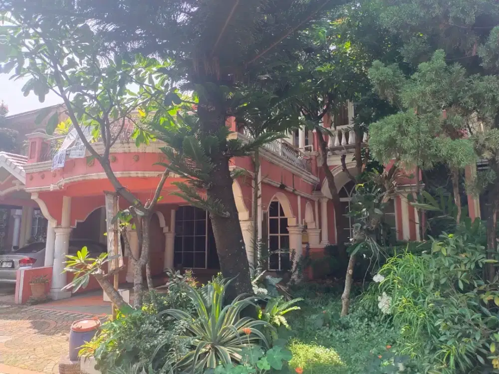 Dijual Cepat Turun Harga Rumah 2 Lantai di Kota Wisata