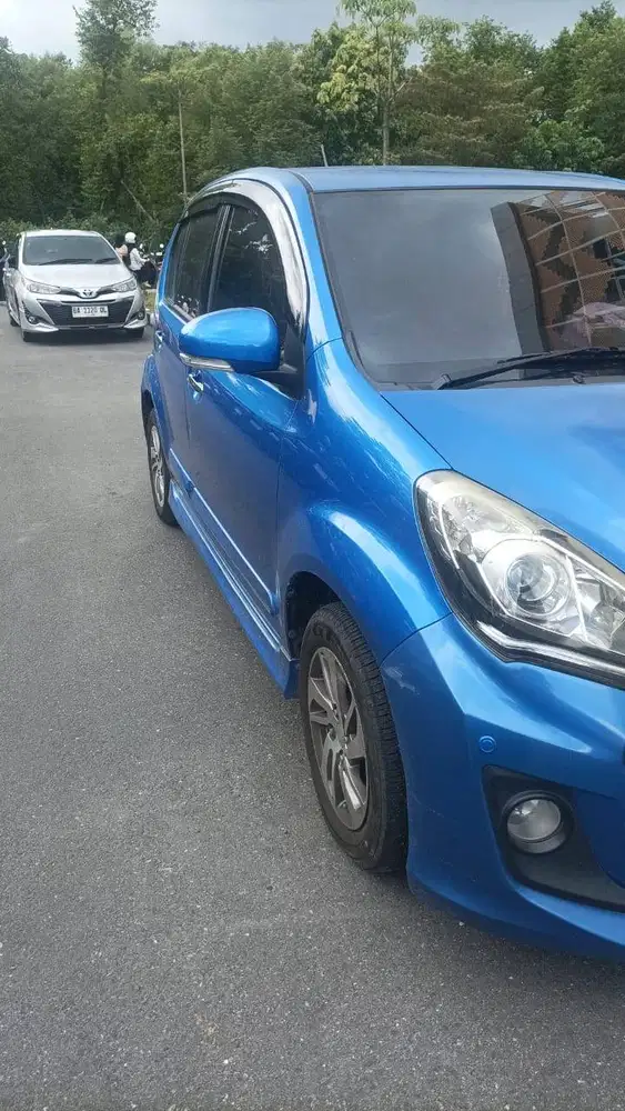 BU.. Dijual Daihatsu Sirion tahun 2016 Matic Pemakaian Wanita