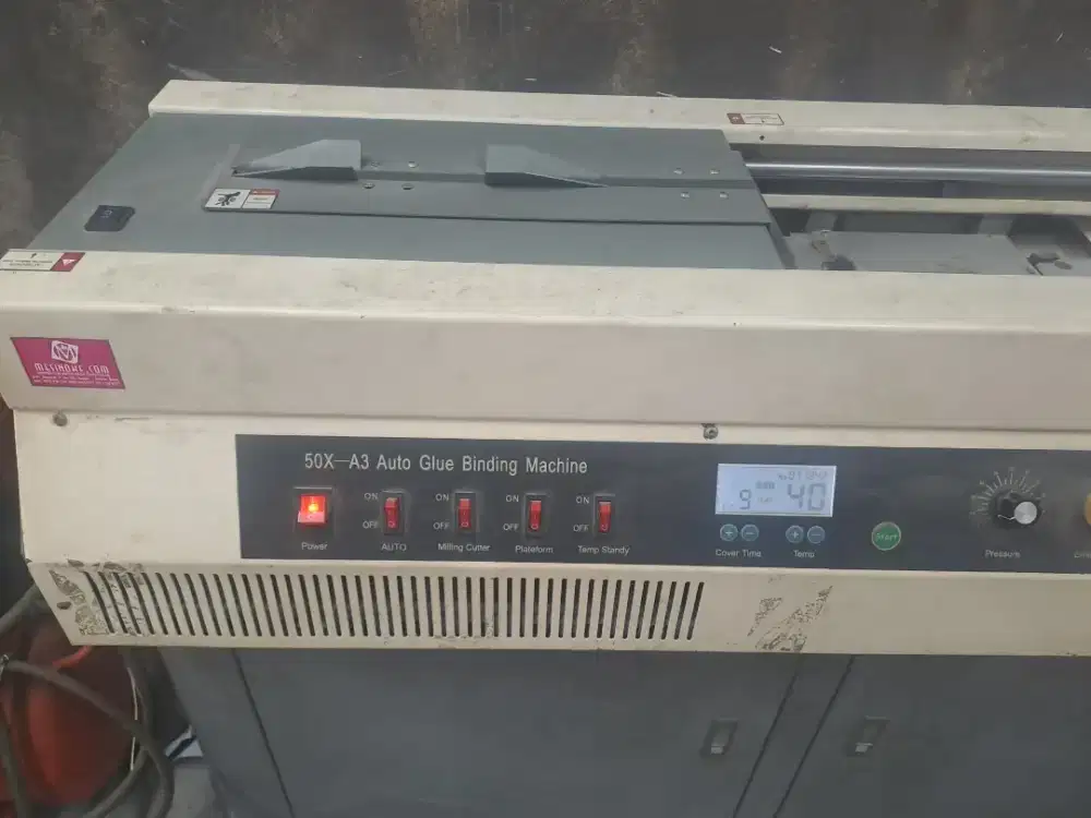 50x-A3 Auto Glue Binding Machine
Clw50XA3