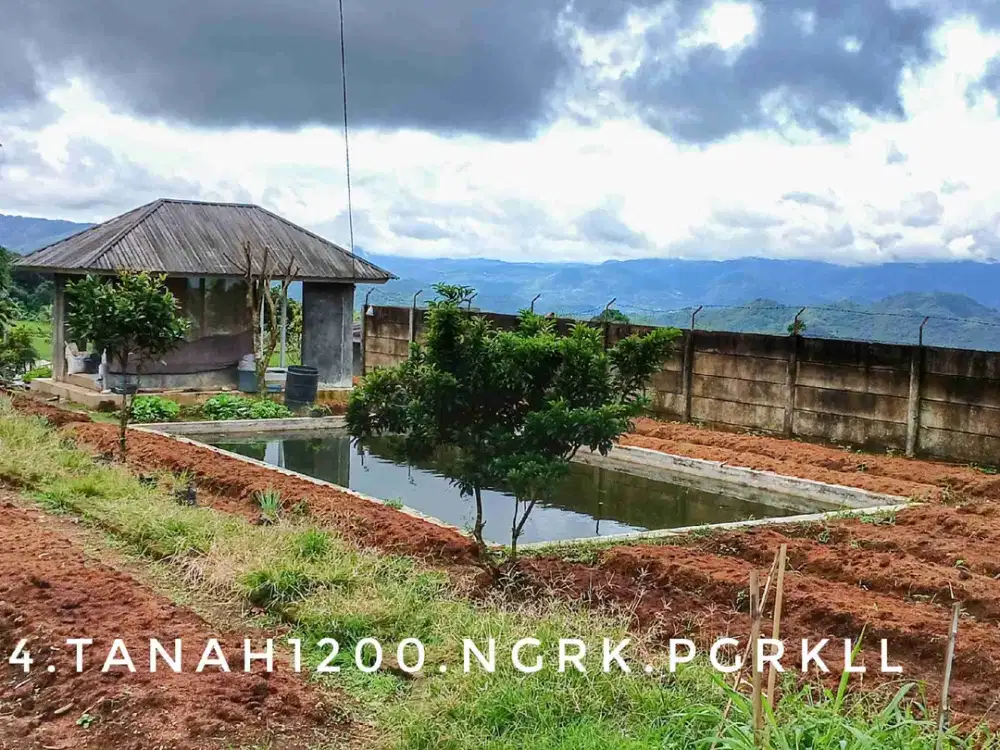 Dijual sebidang tanah bagus subur view keren banyak villa dekat kota