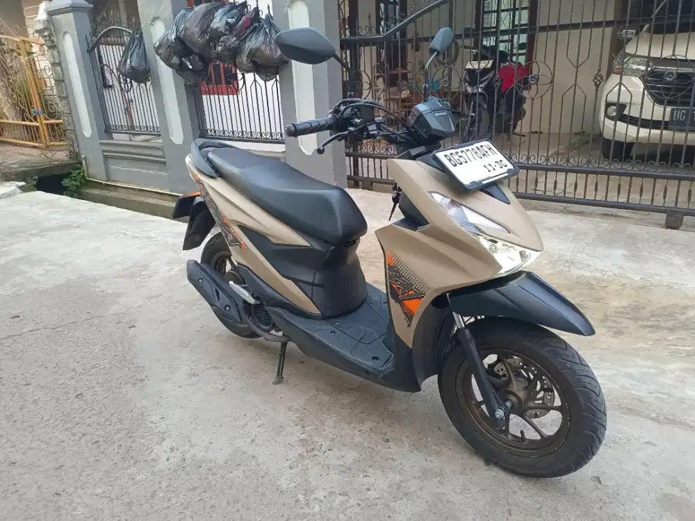 Beatstreet 2025 coklat mulus odometer 4175 km