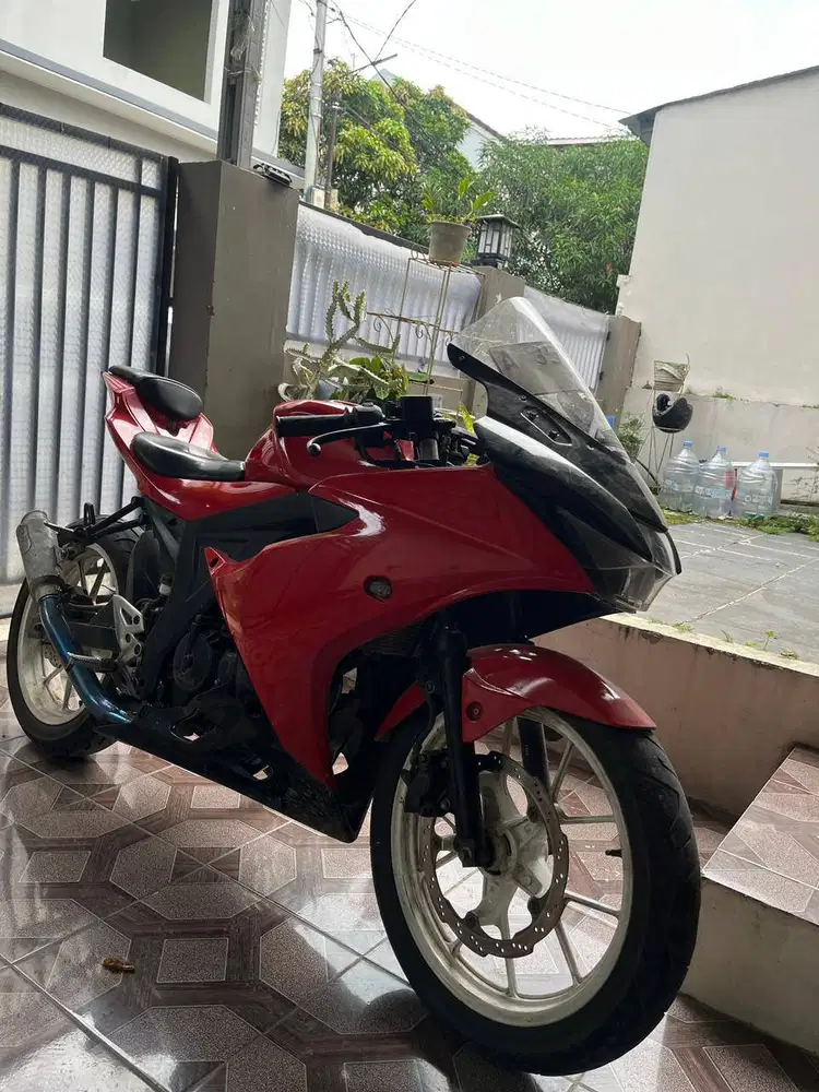 Jual Motor Suzuki GSX R tahun 2018