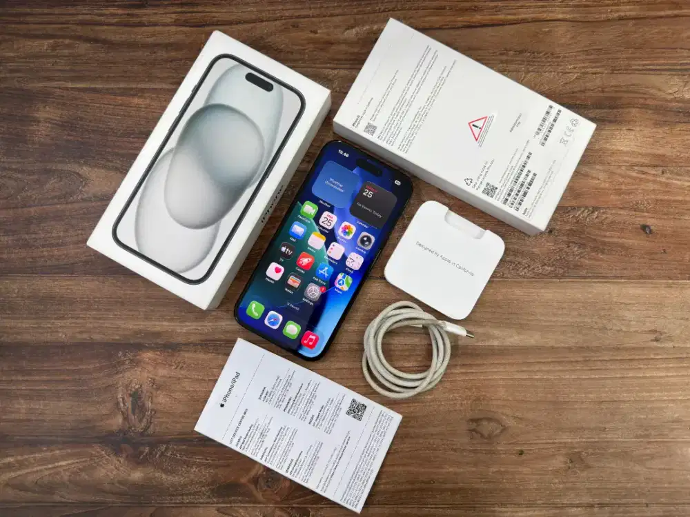 Like New Iphone 15 128GB Black Ex ibox Lengkap Normal bisa COD