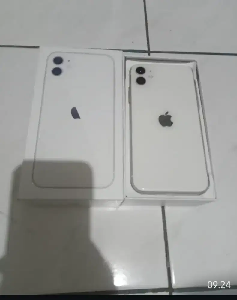 Iphone 11 wifi,warna putih