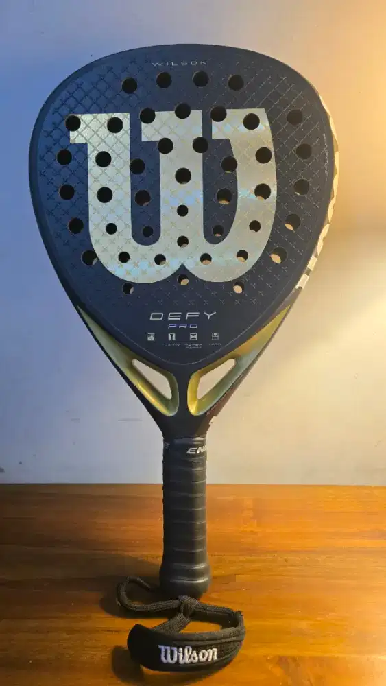 Wilson Defy Pro V1 Carbon