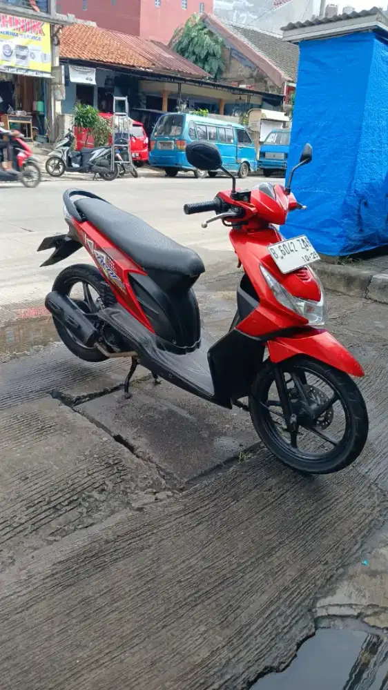 Honda beat karbu tahun 2011