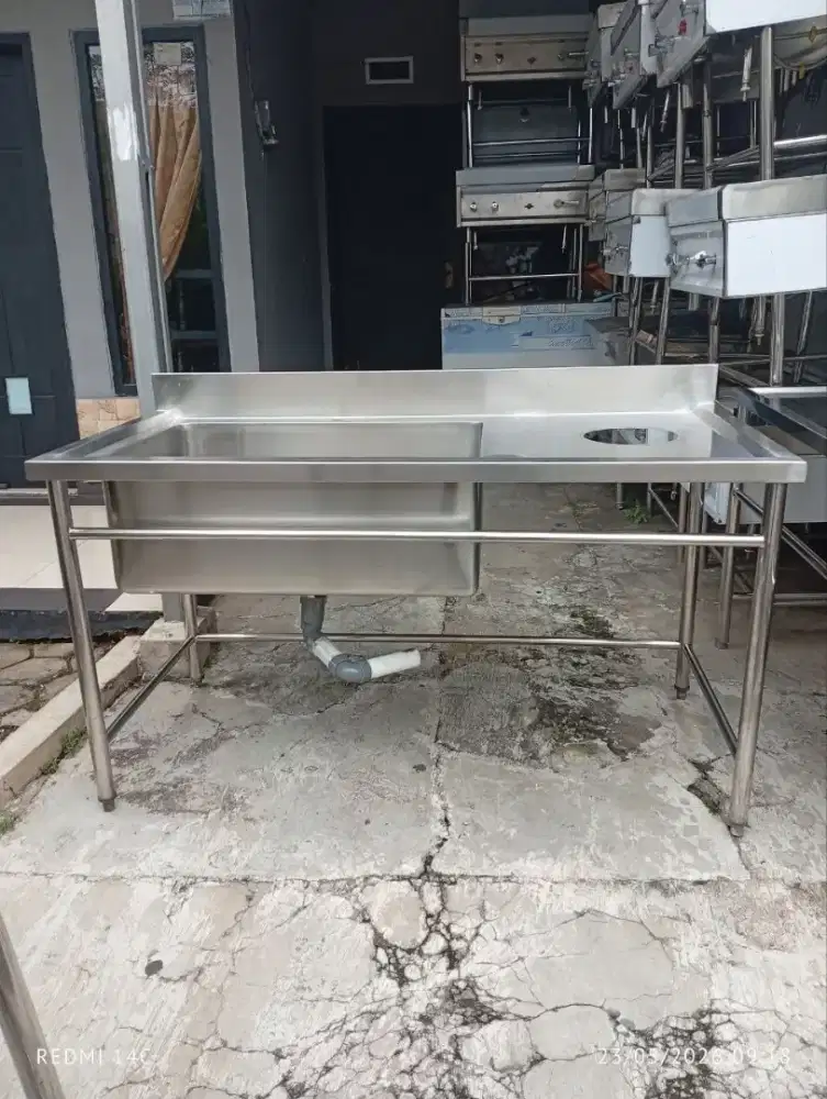 Sink 1 Lubang Sayap Kanan Plus Pembuangan Sampah Praktis