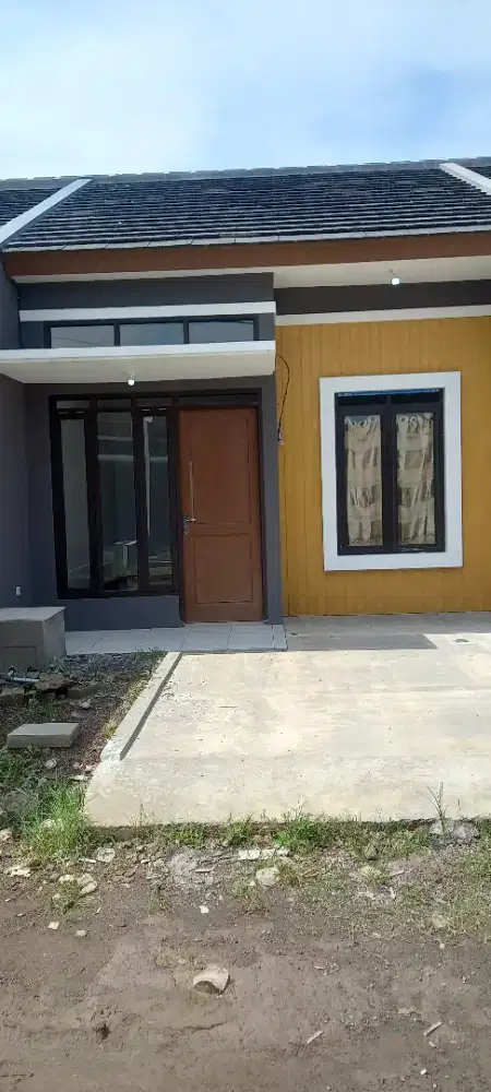 Jual rumah minimalis modren dekat tol sumarecon