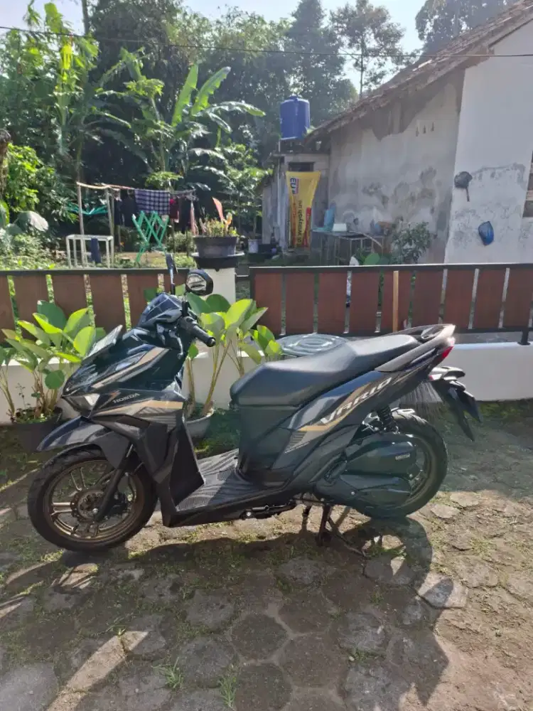 Honda Vario 125 CBS-ISS Matte Black KeyLess